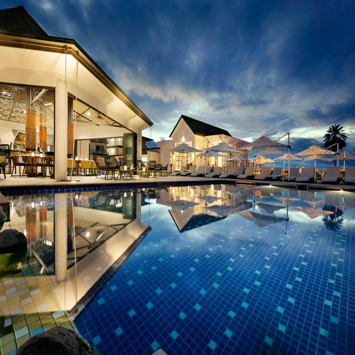 Magical Dubai — 5-Star Honeymoon Escape